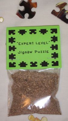 cmas-gifts-sawdust-puzzle