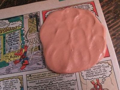 2017-toys-silly-putty